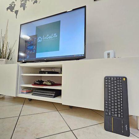 La Casetta Bilocale Centrale Con Terrazza Parkfree Wifi Minipc Ps4 Ac 耶西 外观 照片